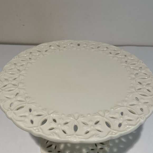 I. Godinger & Co. Small Pedestal Cake Stand Cream Lace Lattice 8X5" Cottagecore - Picture 2 of 7